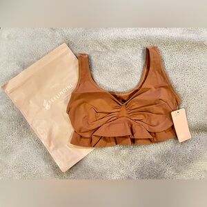 NEW: FEELING GIRL EVERYDAY WIRELESS BRA UNLINED SOFT BRA (BROWN)